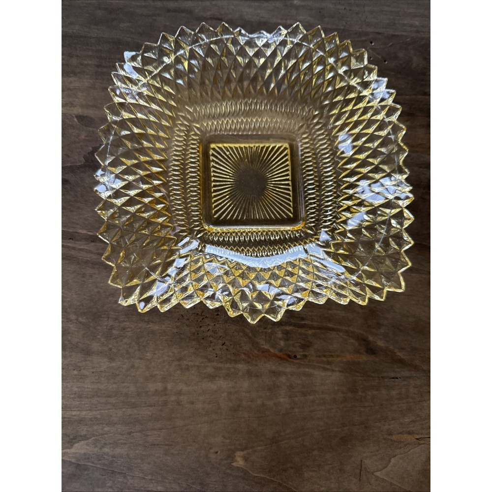 Vintage Diamond Point Ruffle Edge Sqaure Glass Candy Dish